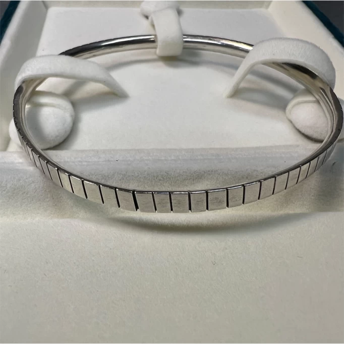 Women's slotted sterling silver bangle bracelet