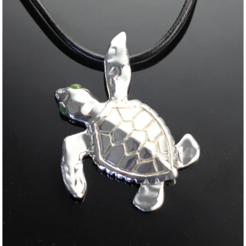 Sliver Loggerhead Pendant