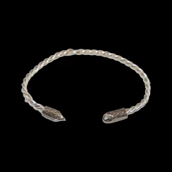 Men's Sterling silver bracelet with stylized end caps